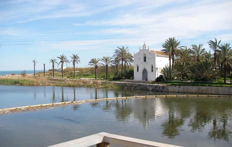 playa de la patacona ermita dels peixets